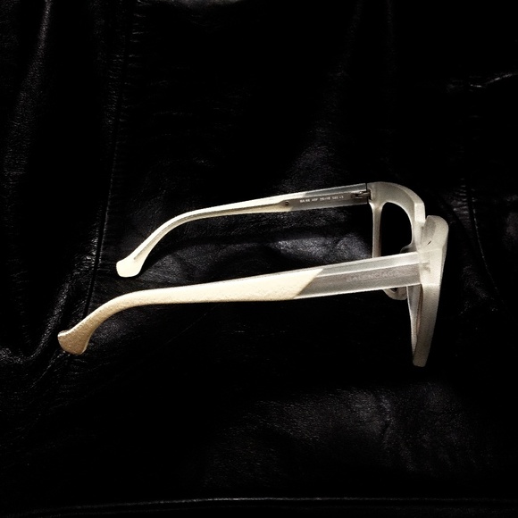 Balenciaga Square Clear Frame Sunglasses- New - Picture 3 of 8